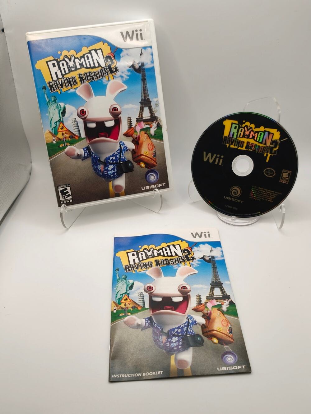 Rayman Raving Rabbids 2 Wii CIB Complete Manual